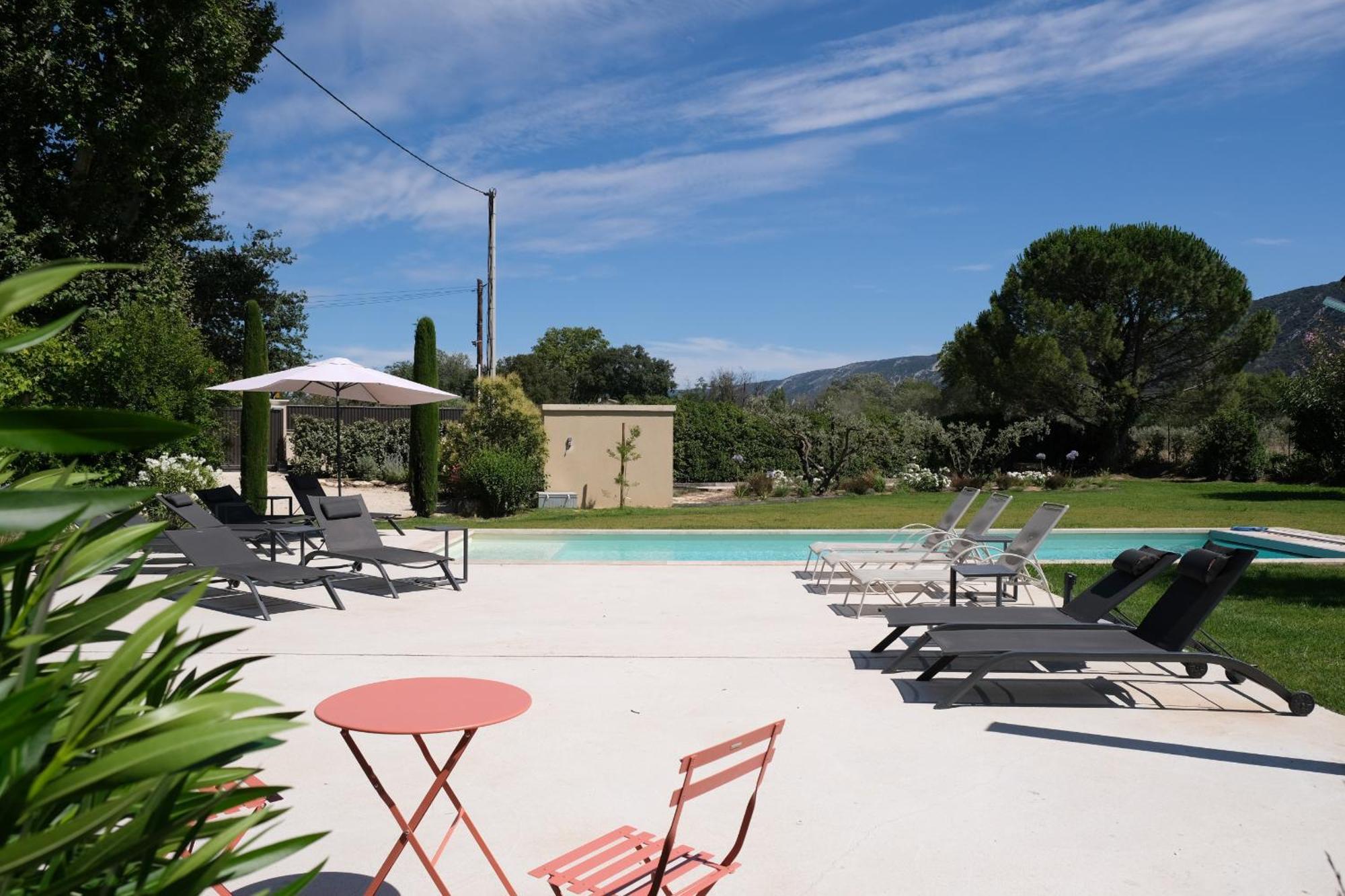 Provencal House With Heated Pool, View Of The Luberon In Robion - Accommodates 12 People. Zewnętrze zdjęcie